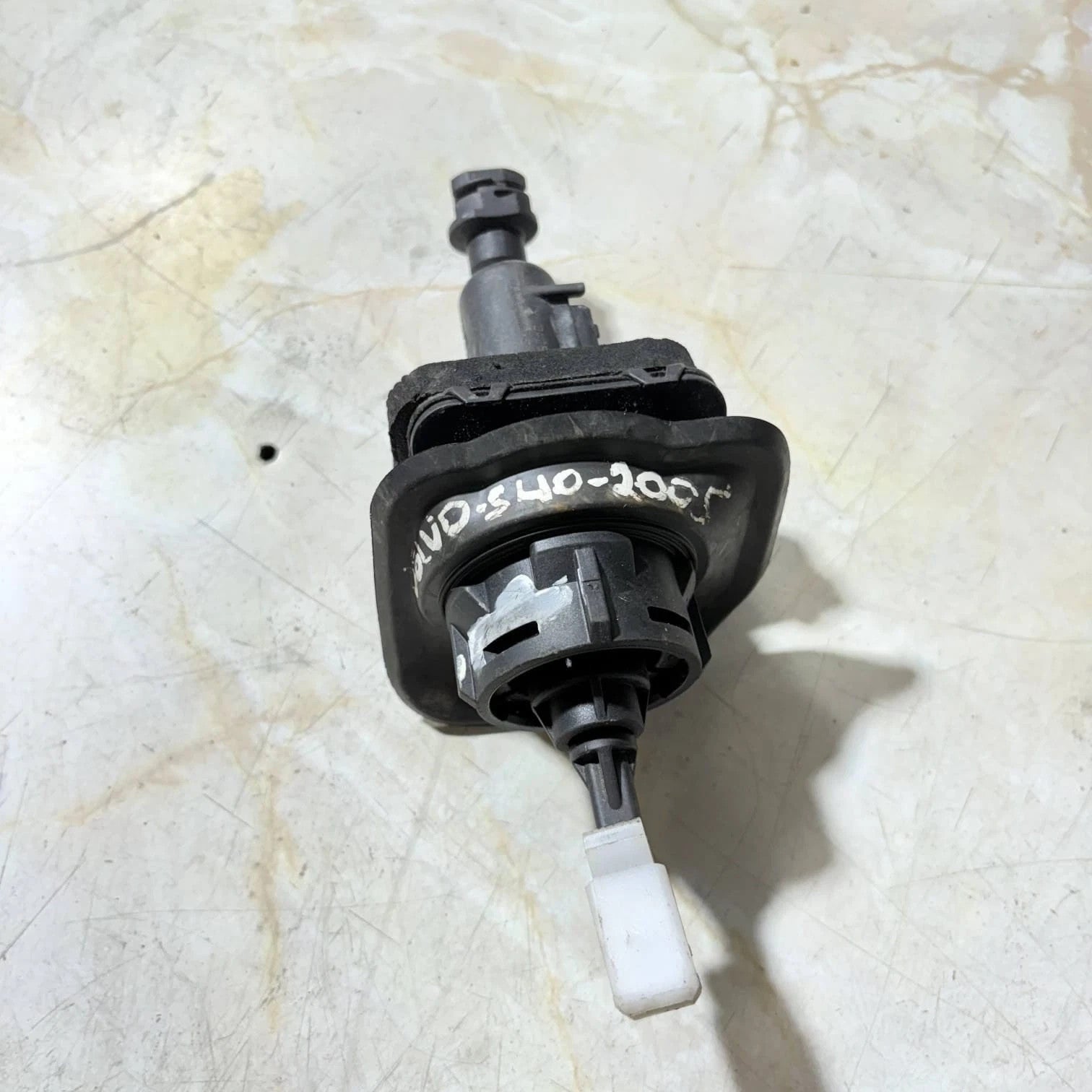 Ford Clutch Master Cylinder 1838946 2005