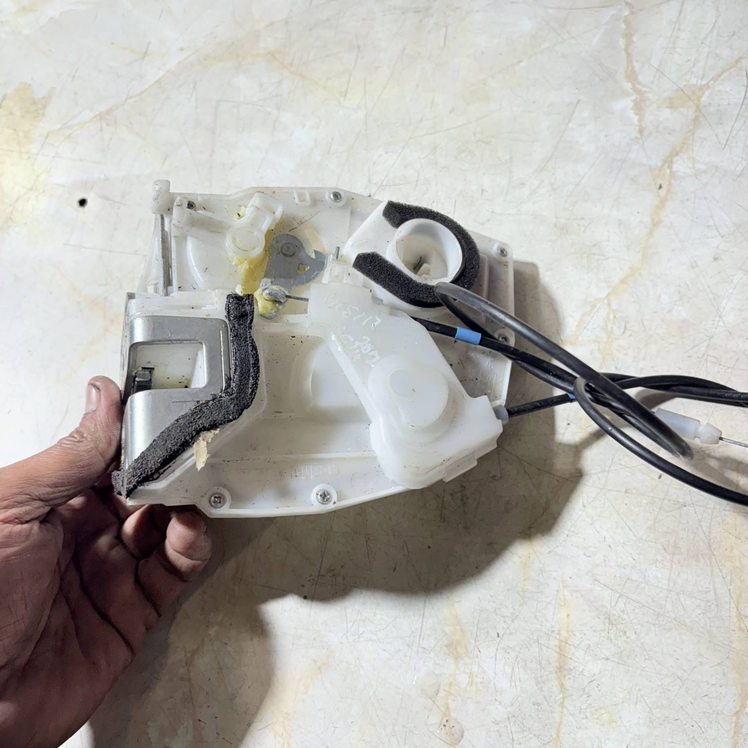 Suzuki Splash Mk1 Driver Rear Door Lock Assembly 8230151K12