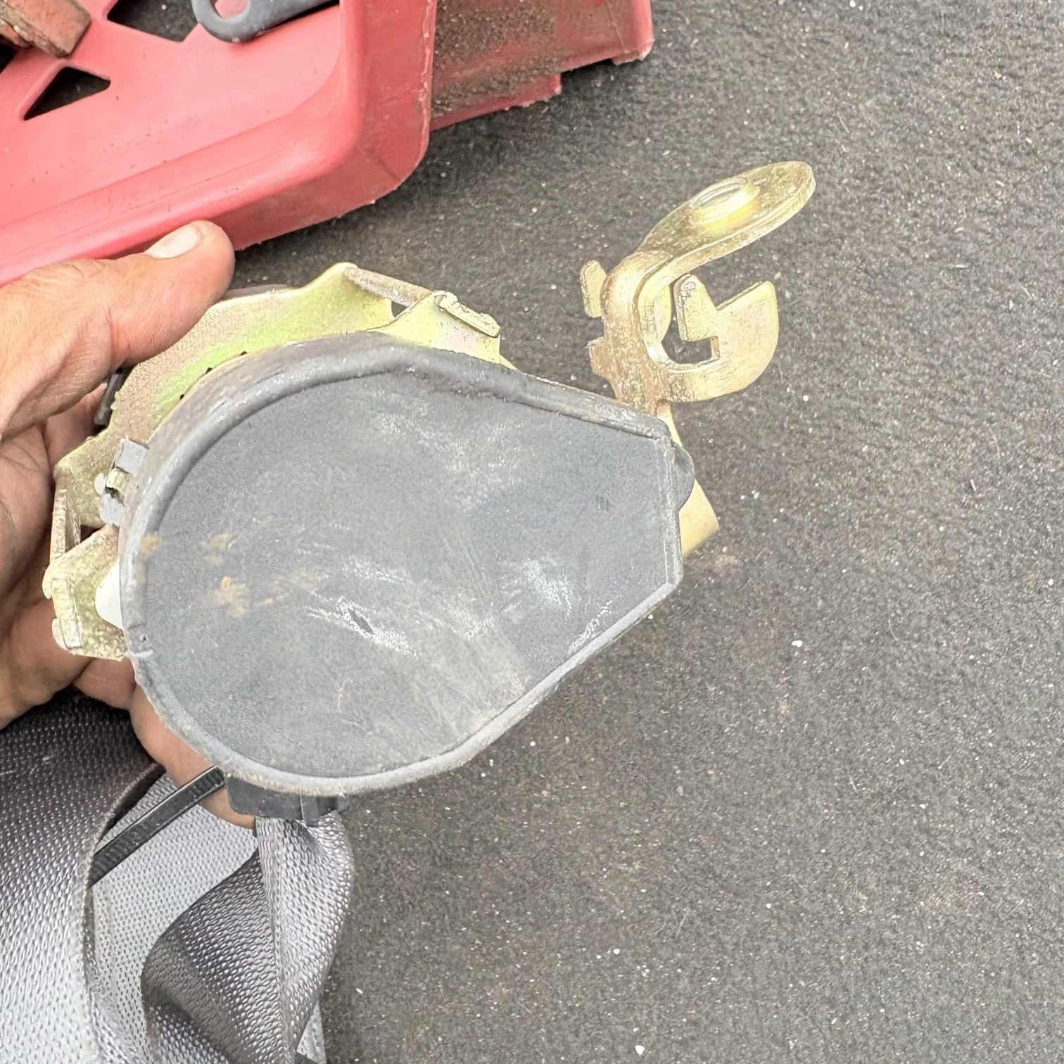 Renault Scenic Megane Seatbelt Seat Belt Passenger Front Side 2004 041083