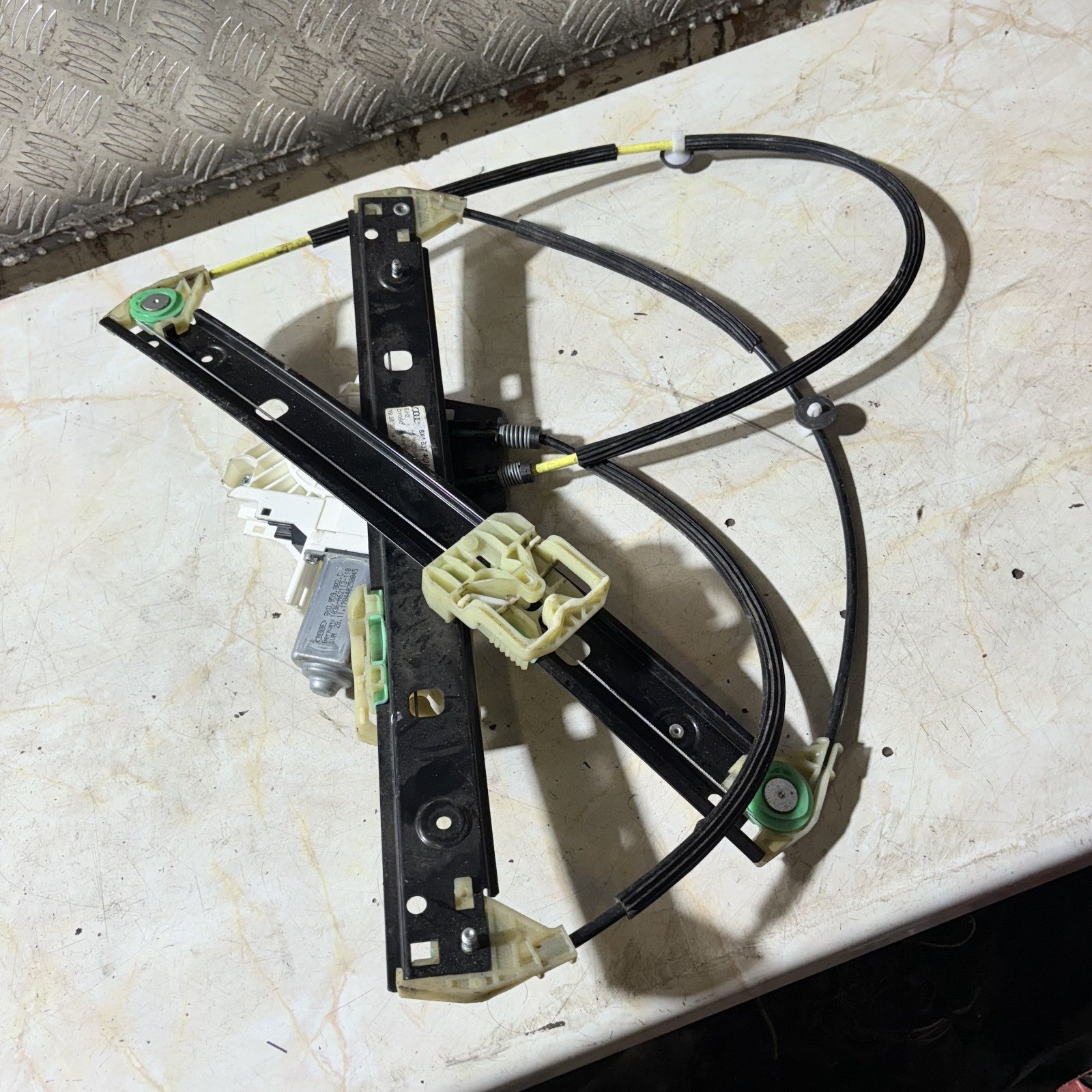 Audi A1 Sportback 2011-2018 Front Right Electric Window Regulator 8X4 837 462A