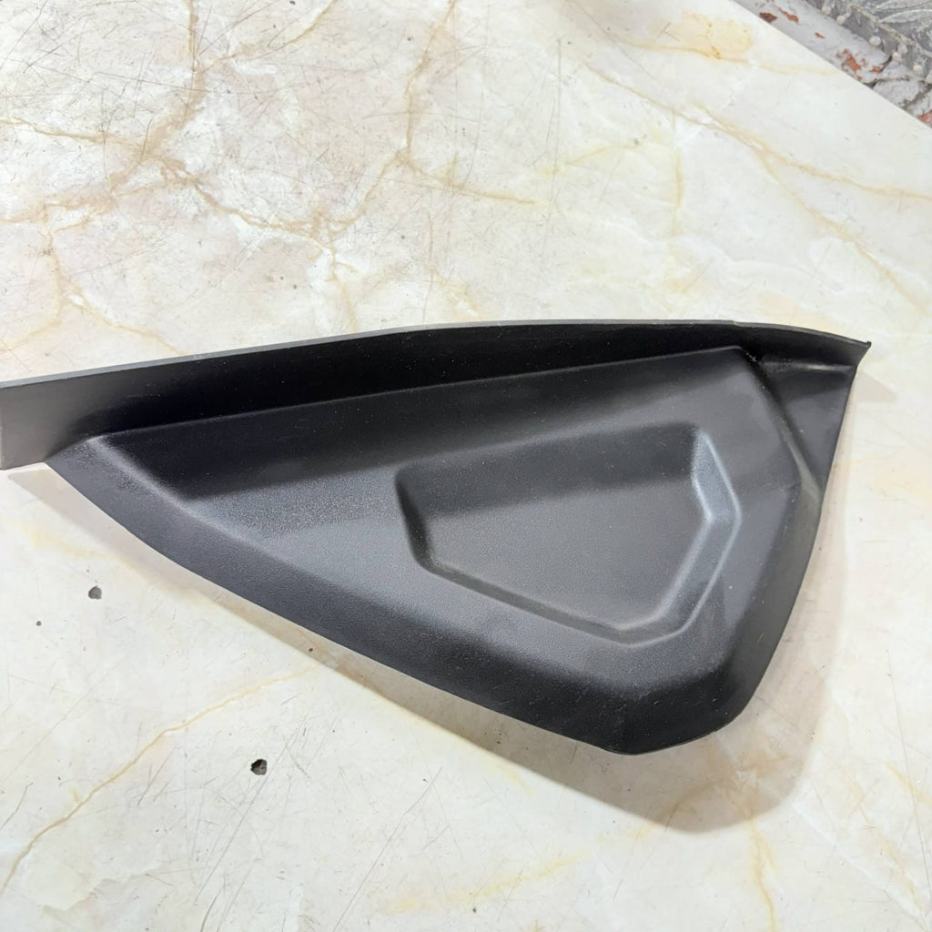 2012-2018 Range Rover Evoque L538 Left Dash End Cap Trim LR026092 BJ32-04481-AD