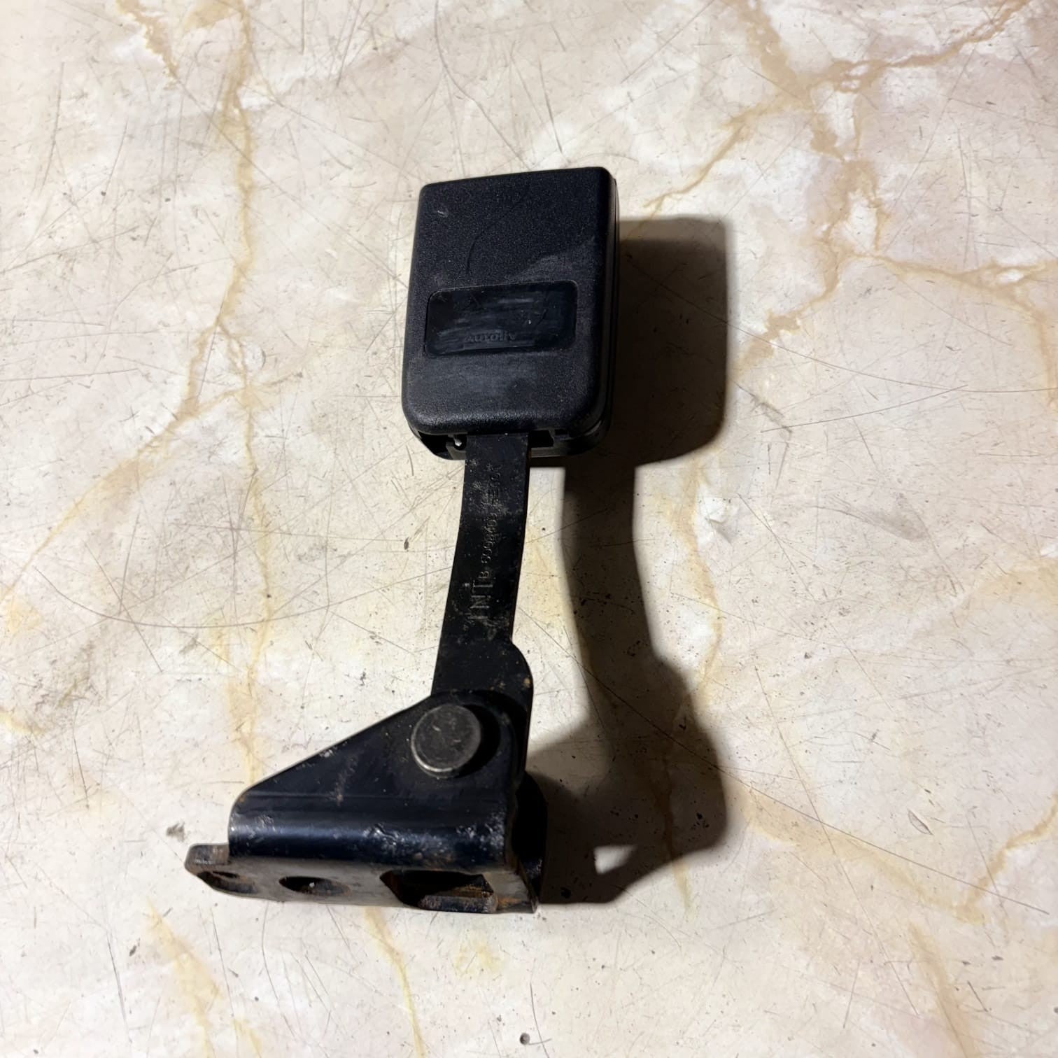 Peugeot 307 CC Rear Passenger Seat Belt Buckle Receiver 6009409 8974JX