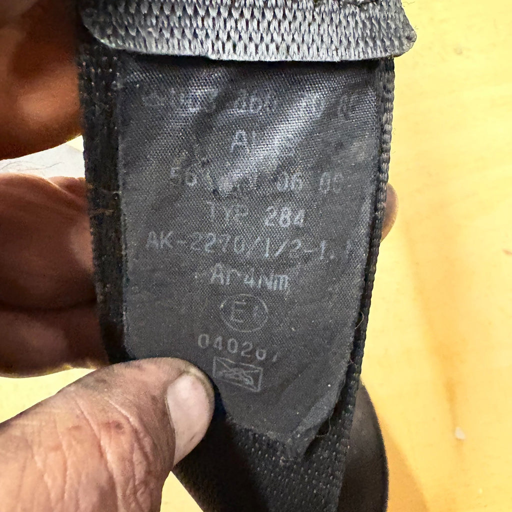 Mercedes-Benz Atego 818 Seat Belt Front Left Retractor 560762501 1998-2004