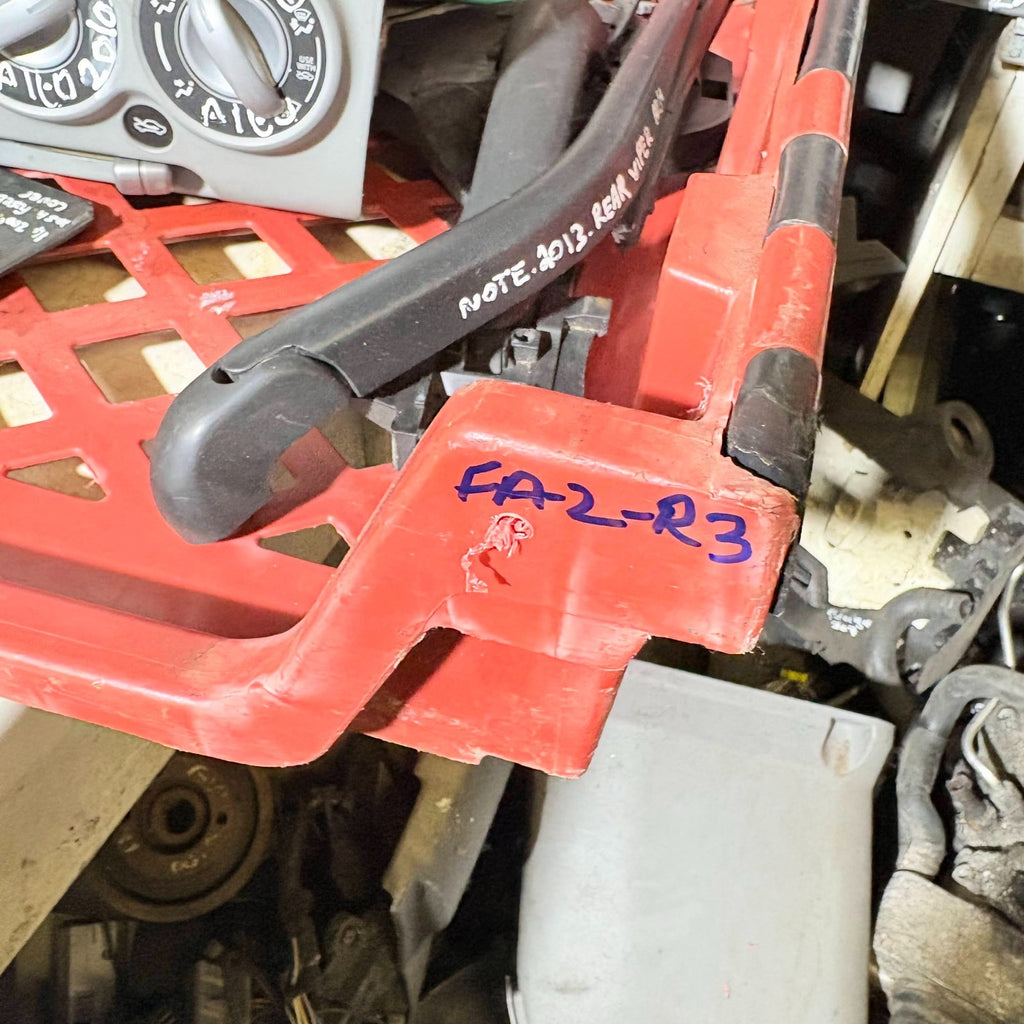 NISSAN NOTE 5 DOOR HATCHBACK 2006-2013 REAR WIPER ARM