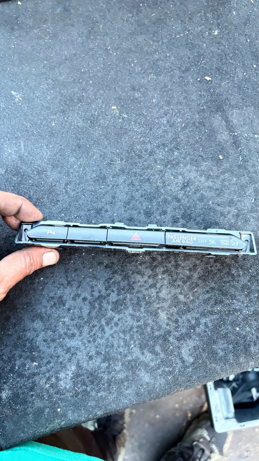 VW Passat B8 Dash Hazard Switch PDC Airbag ON/OFF 3G2853769A 2015-2019
