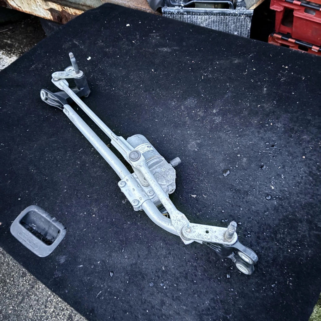 Range Rover Evoque L538 Front Wiper Motor & Linkage 2015-2018 W2711612V