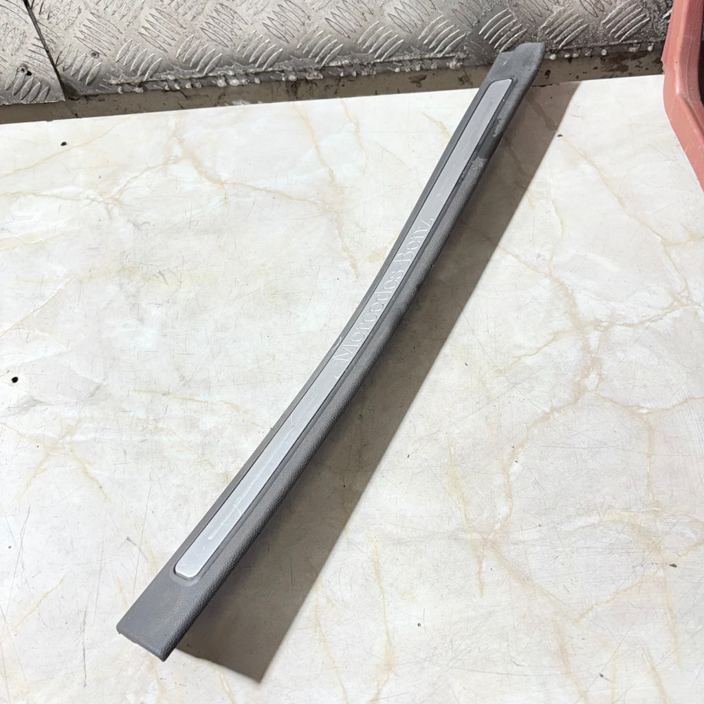 MERCEDES-BENZ A CLASS A150 2008 DOOR SILL TRIM REAR LEFT PASSENGER SIDE