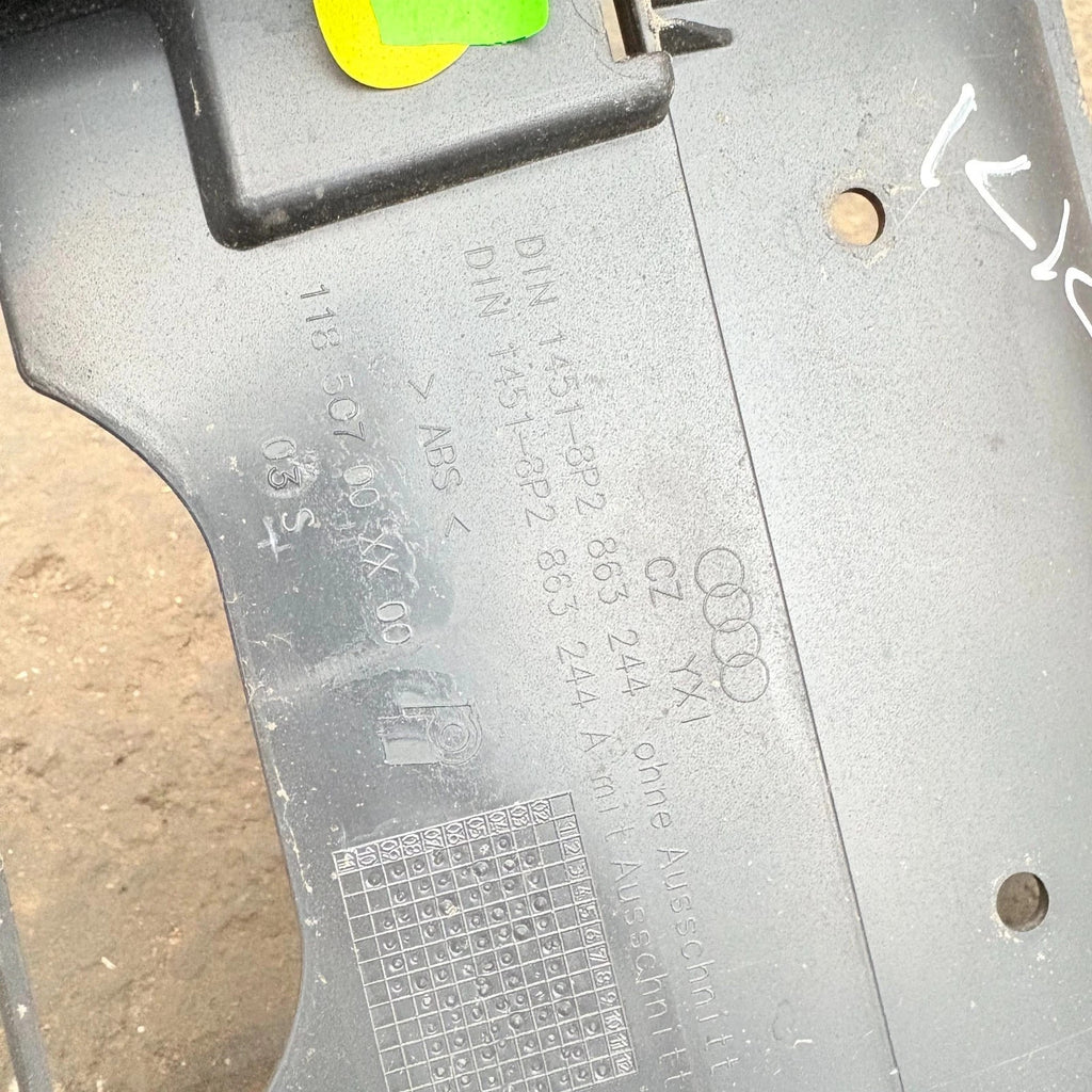 Audi RS3 8P Centre Console With Arm Rest Hole 8P2863244