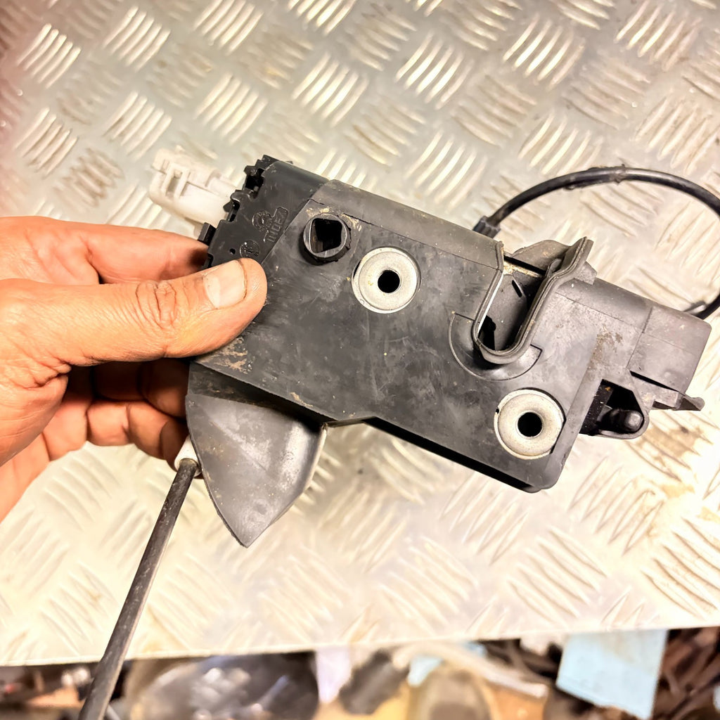 Peugeot 407 2004-2012 Right Offside Rear Door Lock 45987097