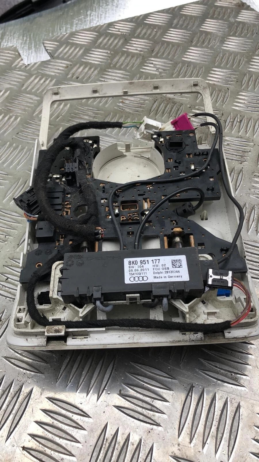 2007 - 2012 AUDI A5 8T INTERIOR COURTESY READING LIGHT 8K0951177