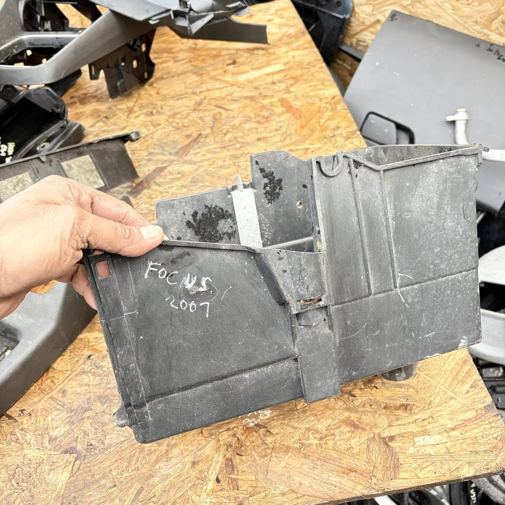 4m5110723bc 4m5110723-bc Battery Boxes - Trays for Ford C-MAX UK2348070-51 2007