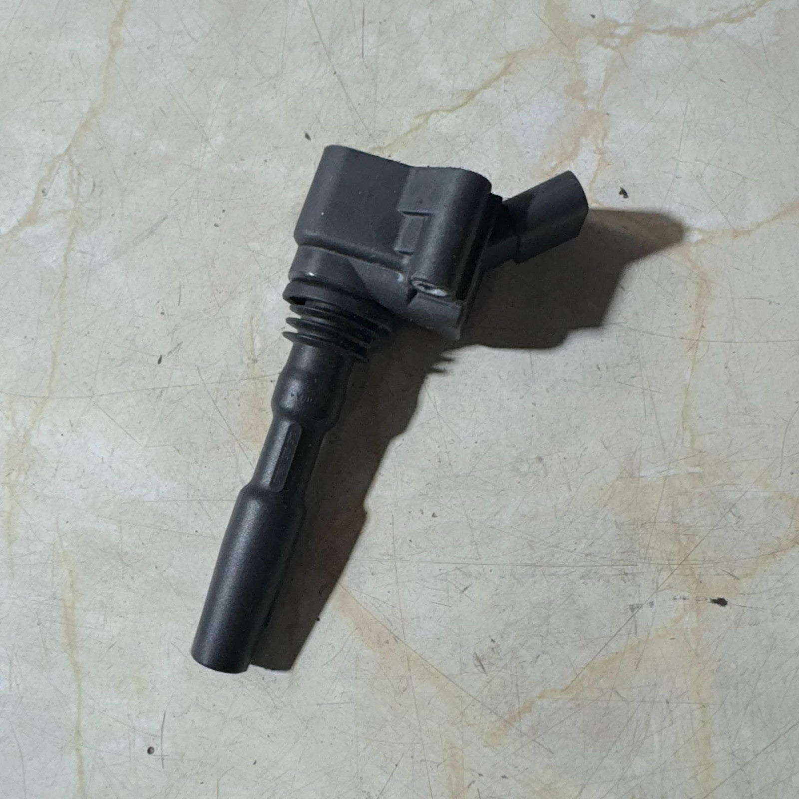 VW AUDI SEAT SKODA 1.0 1.2 1.4 TSI PENCIL IGNITION COIL PACK 2012022 04E905110M