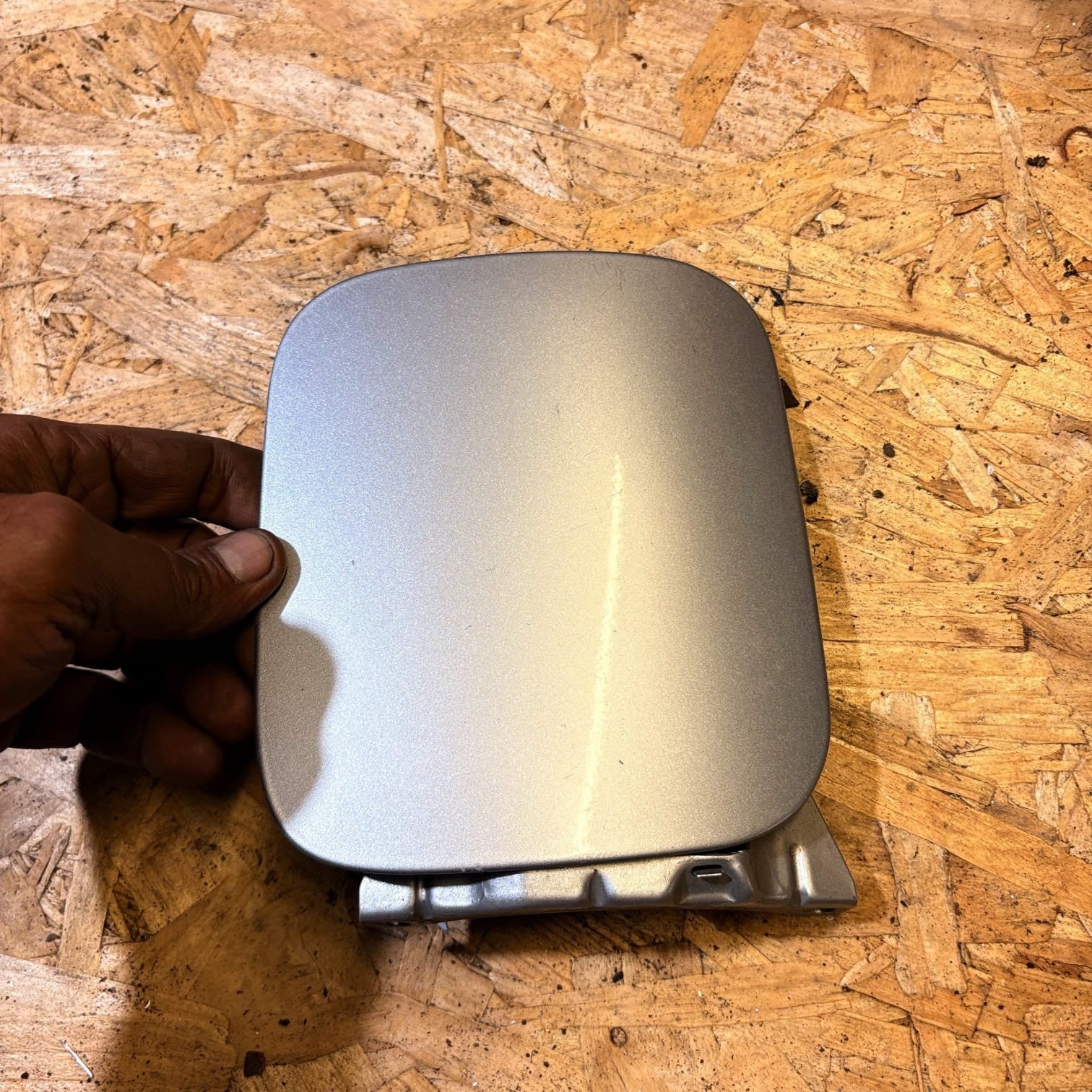 Audi A3 8L Hatchback Fuel Filler Flap Door Cover Silver 8L0010141T 1996-2003