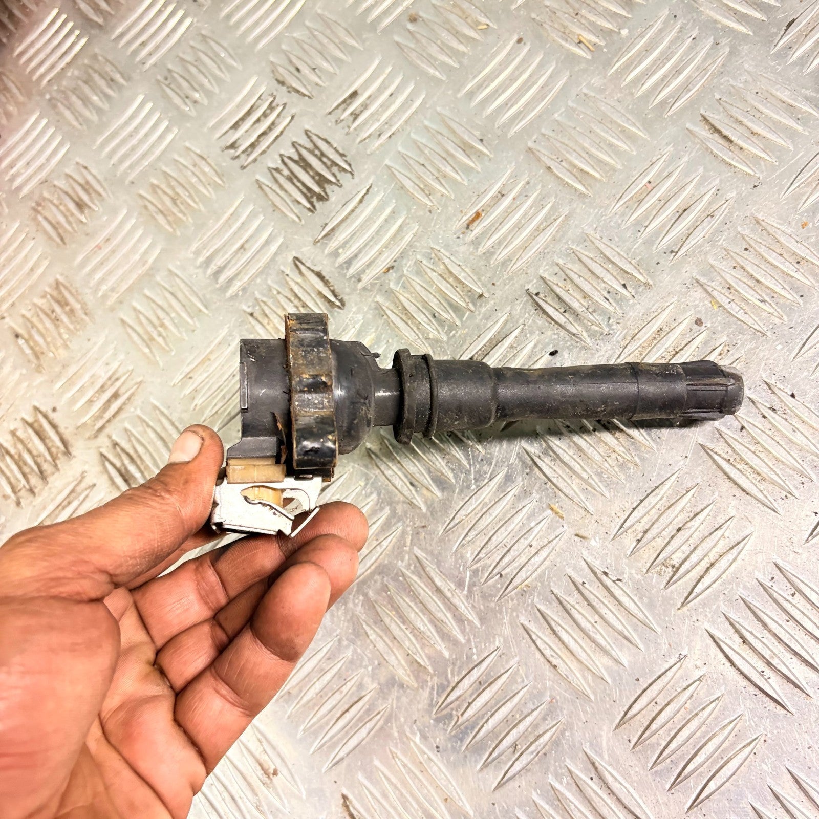 BMW SERIE 3 BERLINA (E46) 320I IGNITION COIL