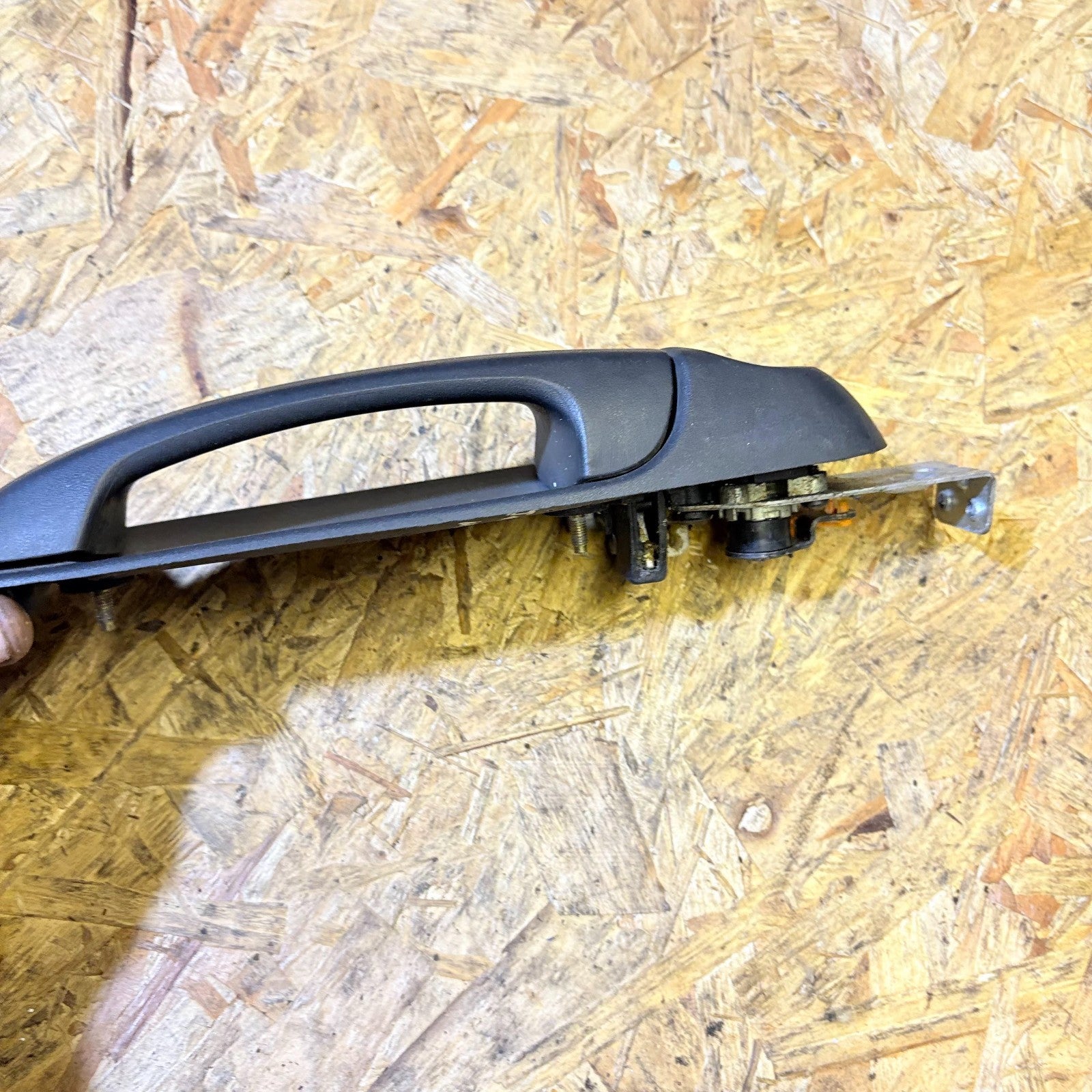 Jeep Cherokee Liberty KJ 2002-2007 Front Left Exterior Door Handle 55360333AF