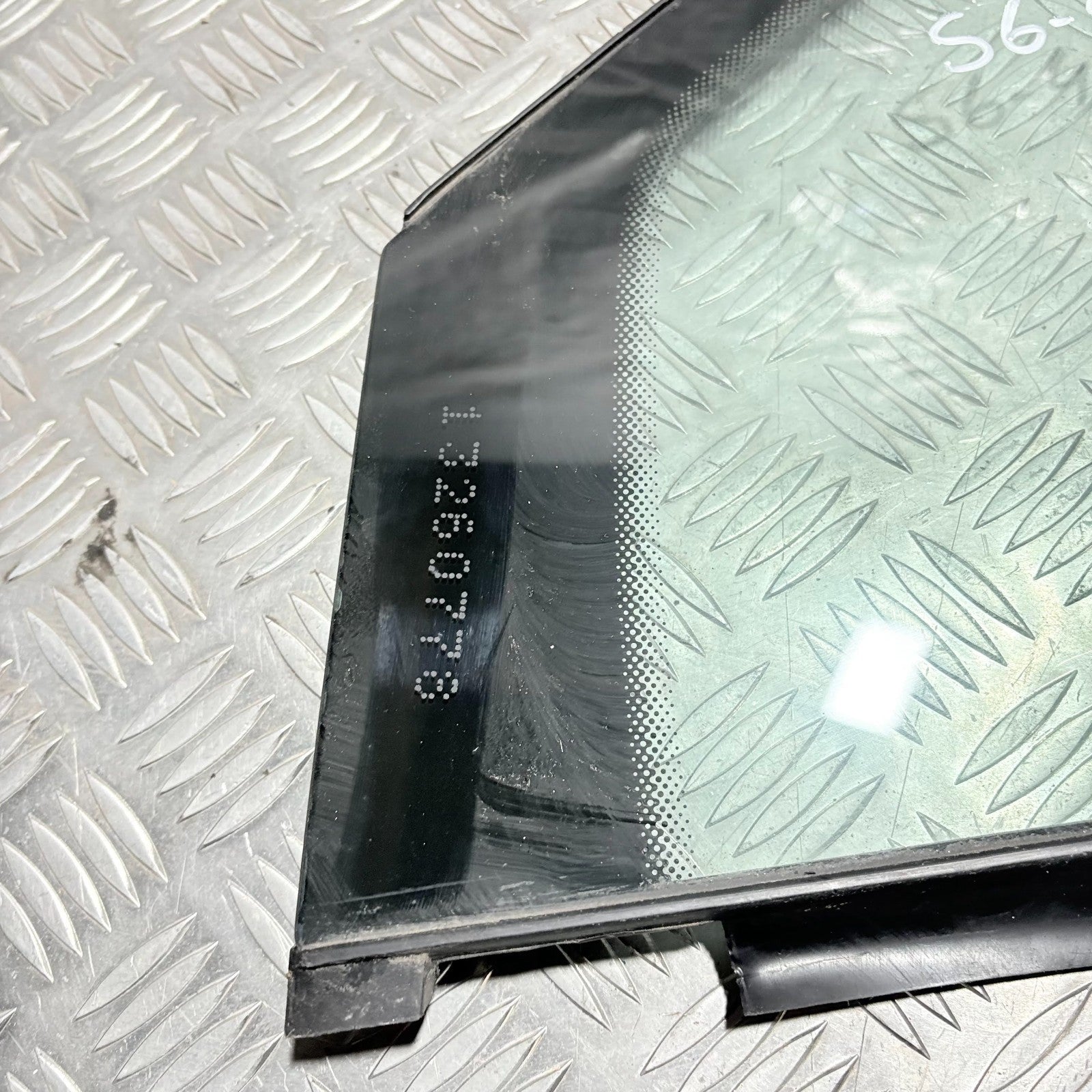 Citroen C3 Mk2 09-16 Front Left Passenger Side Door Window Glass 5DR