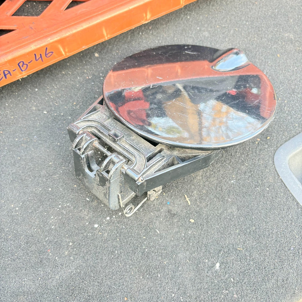 CITRO�N C3 2010-2016 mK2 FUEL FLAP COVER 9638184280