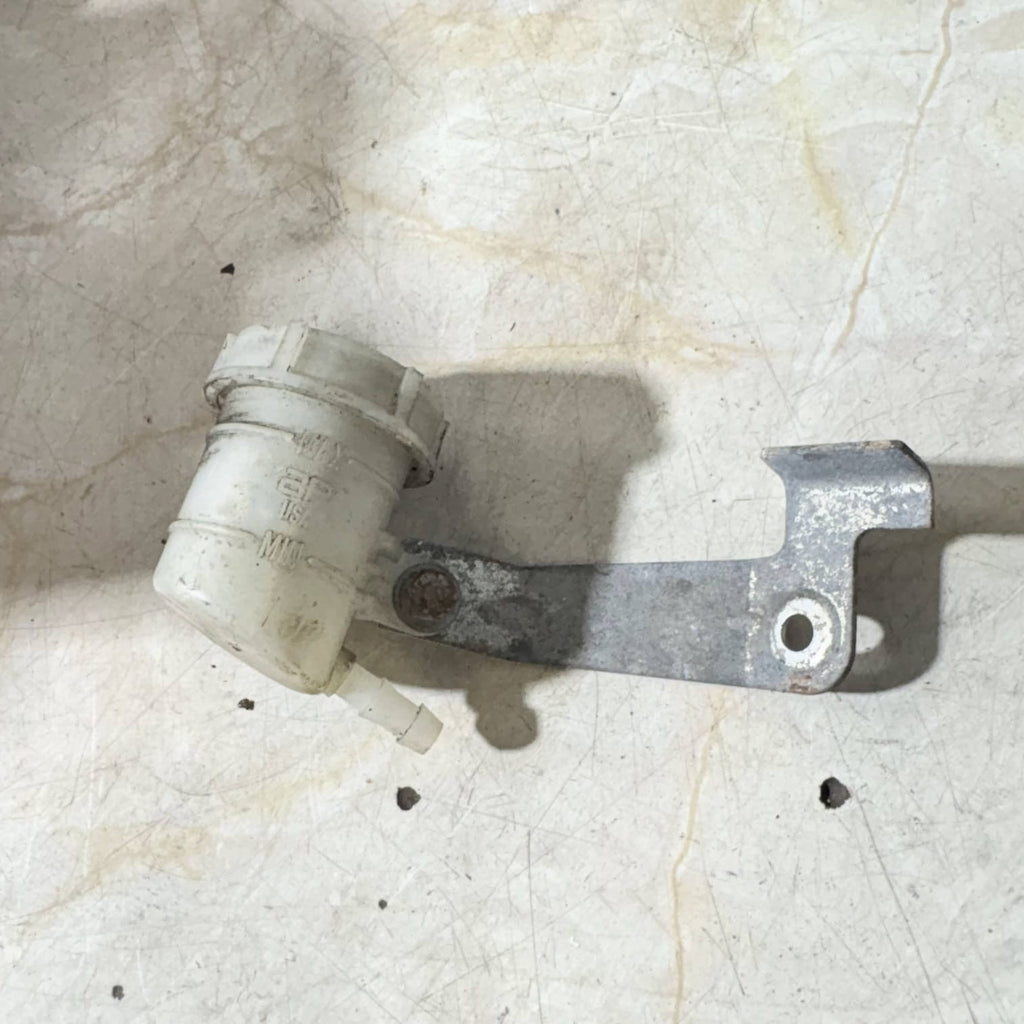 HONDA ACCORD MK8 2.2 i-DTEC Brake Fluid Tank Bottle AS PICTURED