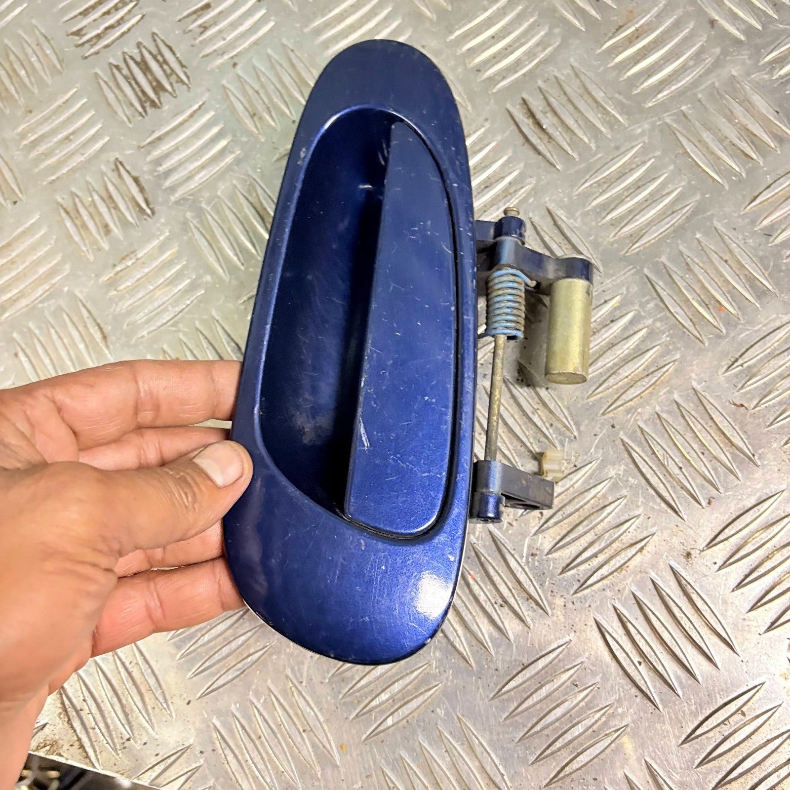 Honda Civic Mk7 2001-2005 LHS Front Outer Door Handle Blue (EP/EU)