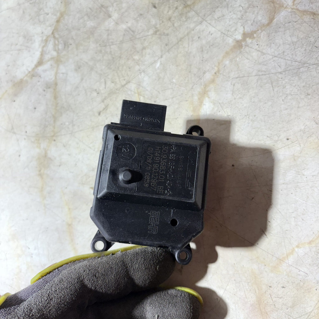 SKODA FABIA 2011 Air Flap Motor H14919012967