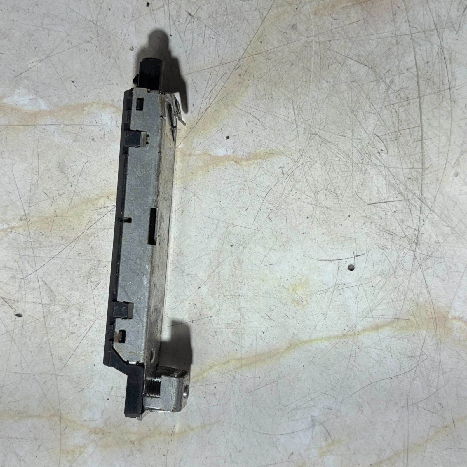 Audi A3 8V 2013-2018 Tailgate Aerial Amplifier 8V4035225D