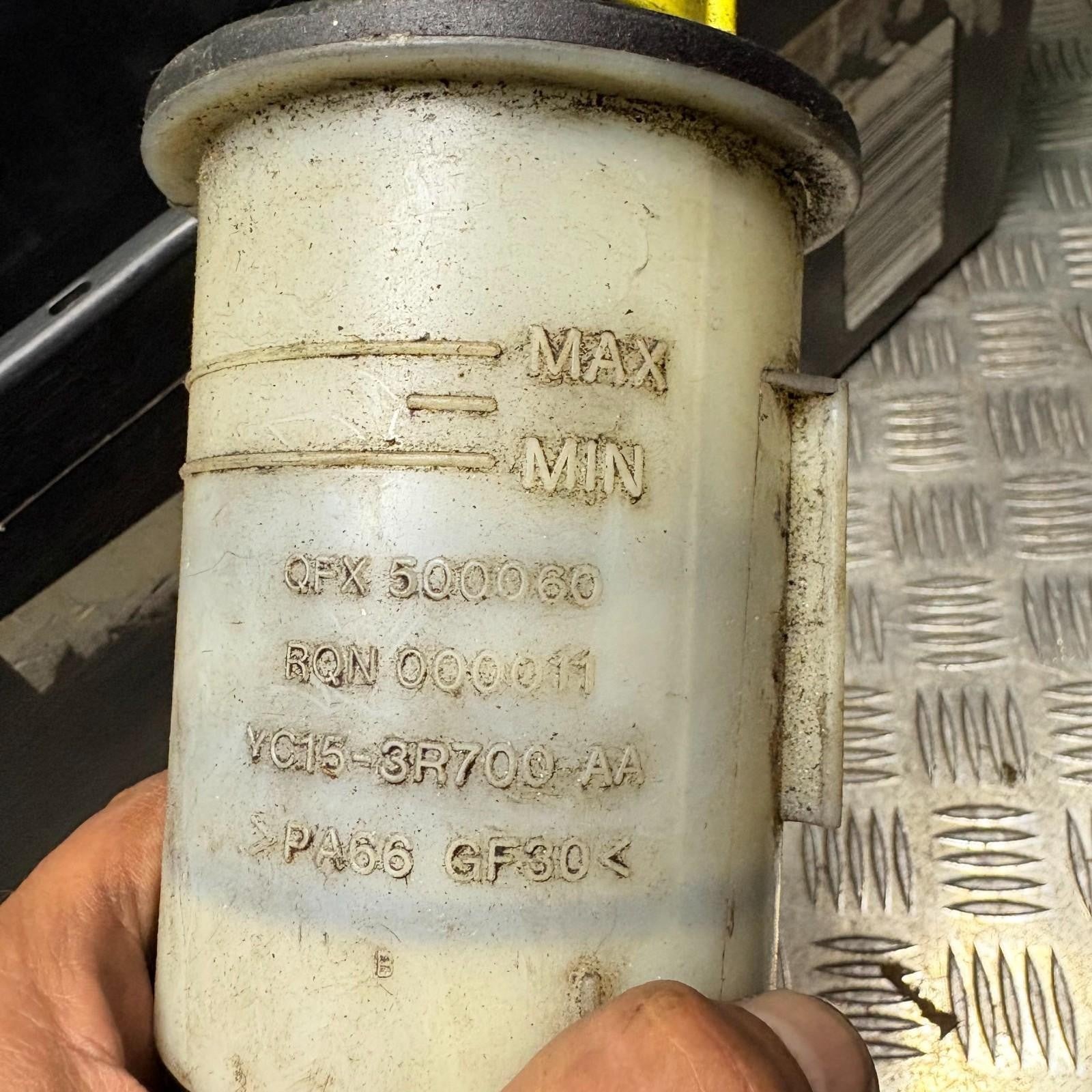 Range Rover Power Steering Fluid Reservoir QFX500060