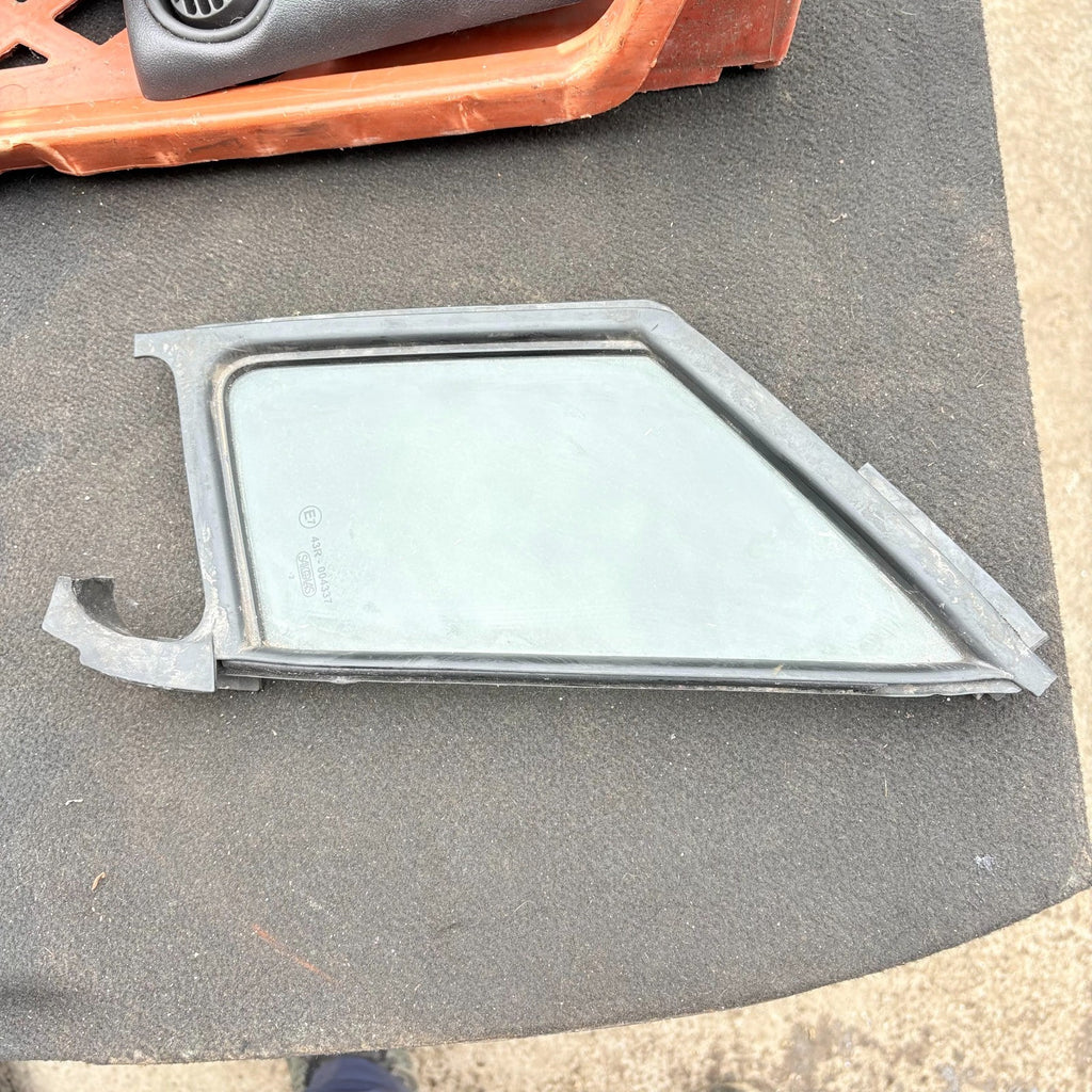 Vauxhall Agila 2011 Left Passenger NS Front Quarter Light Glass 43R-004337