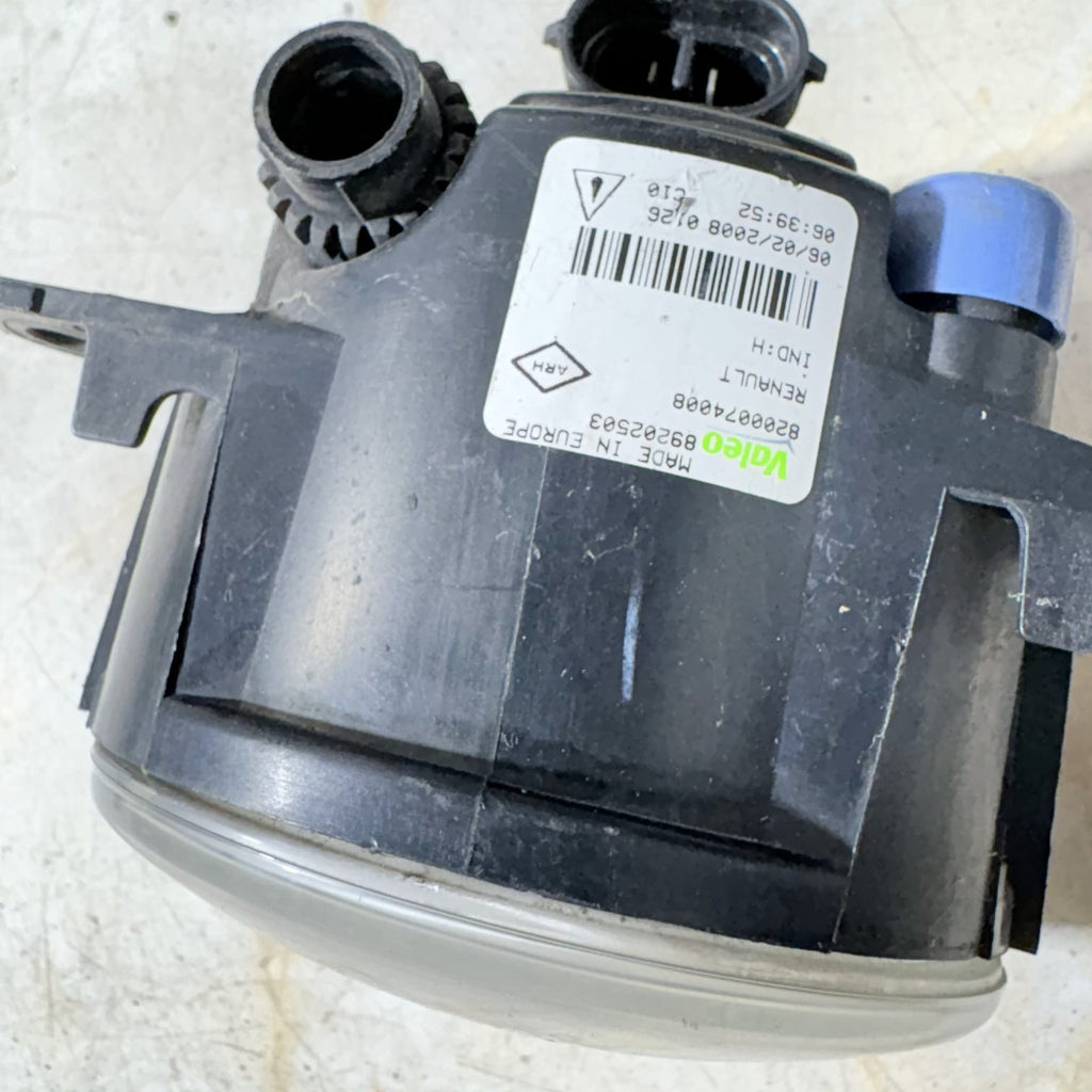 RENAULT SCENIC MK3 JZ0/1 09-16 FRONT LEFT FOG LIGHT LAMP 8200074008 VALEO