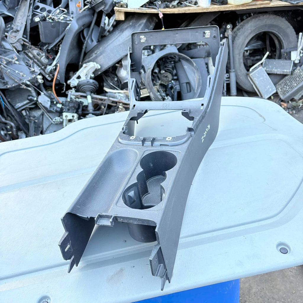 VW Golf Plus CrossGolf Center Console Trim Cup Holder Panel 2004-2014 5M0862534
