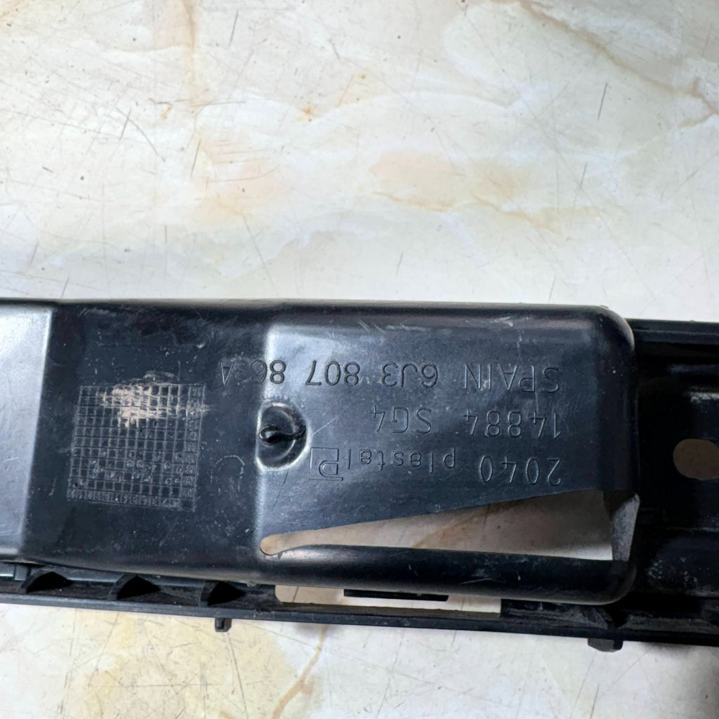 Seat Ibiza 6J MK4 08-17 Rear Bumper Central Support Guide Rail strip 6J38078863