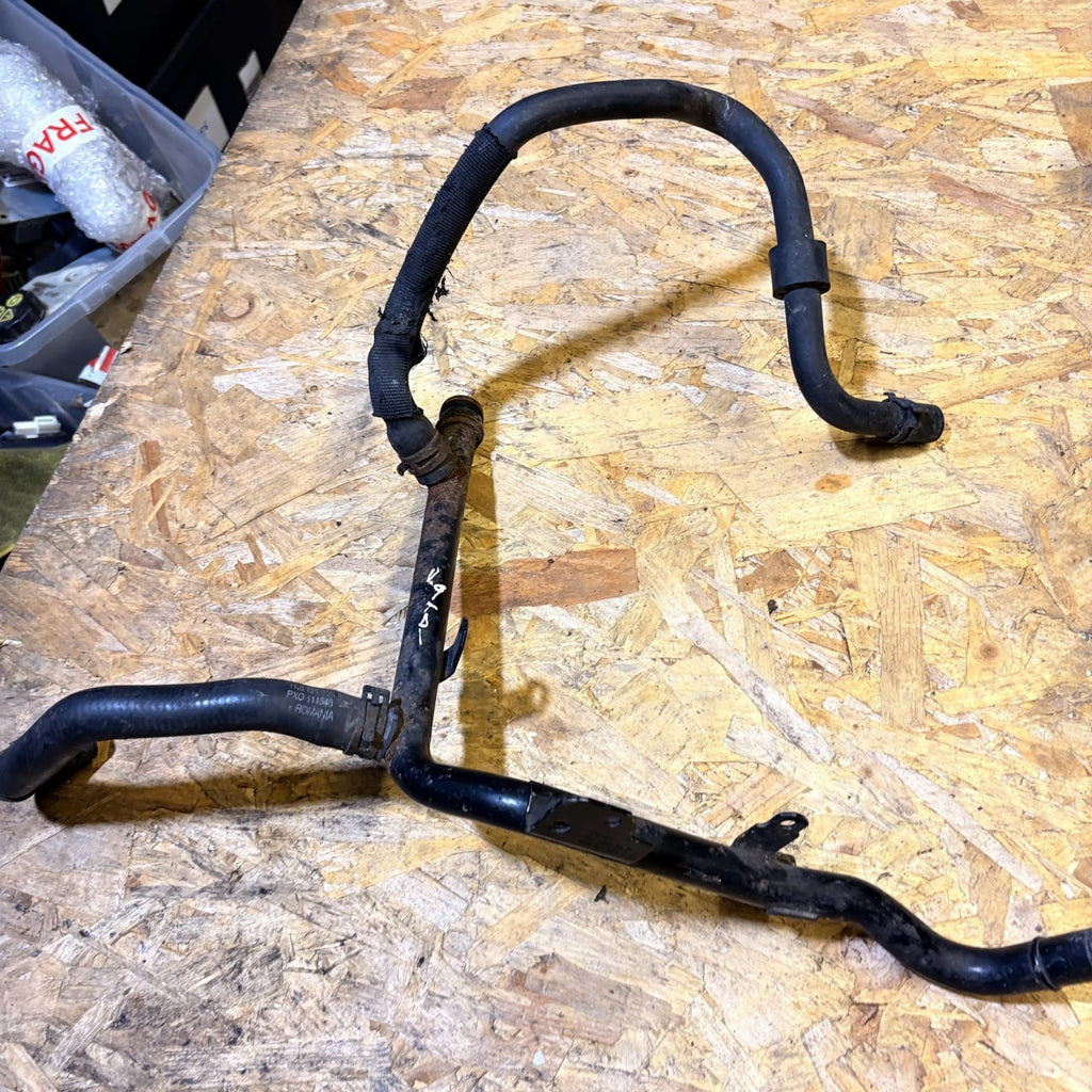 VW Golf MK5 Touran Caddy 1.9 TDI BXE Engine Metal Water Coolant Pipe 038121065CS