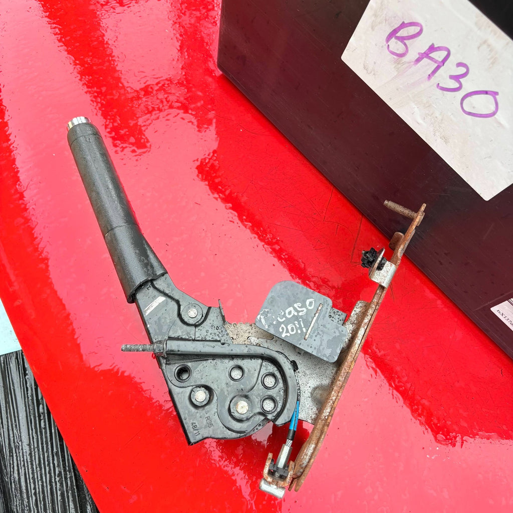 CITREON C3 PICASSO 2011 HANDBRAKE LEVER 96760387ZD