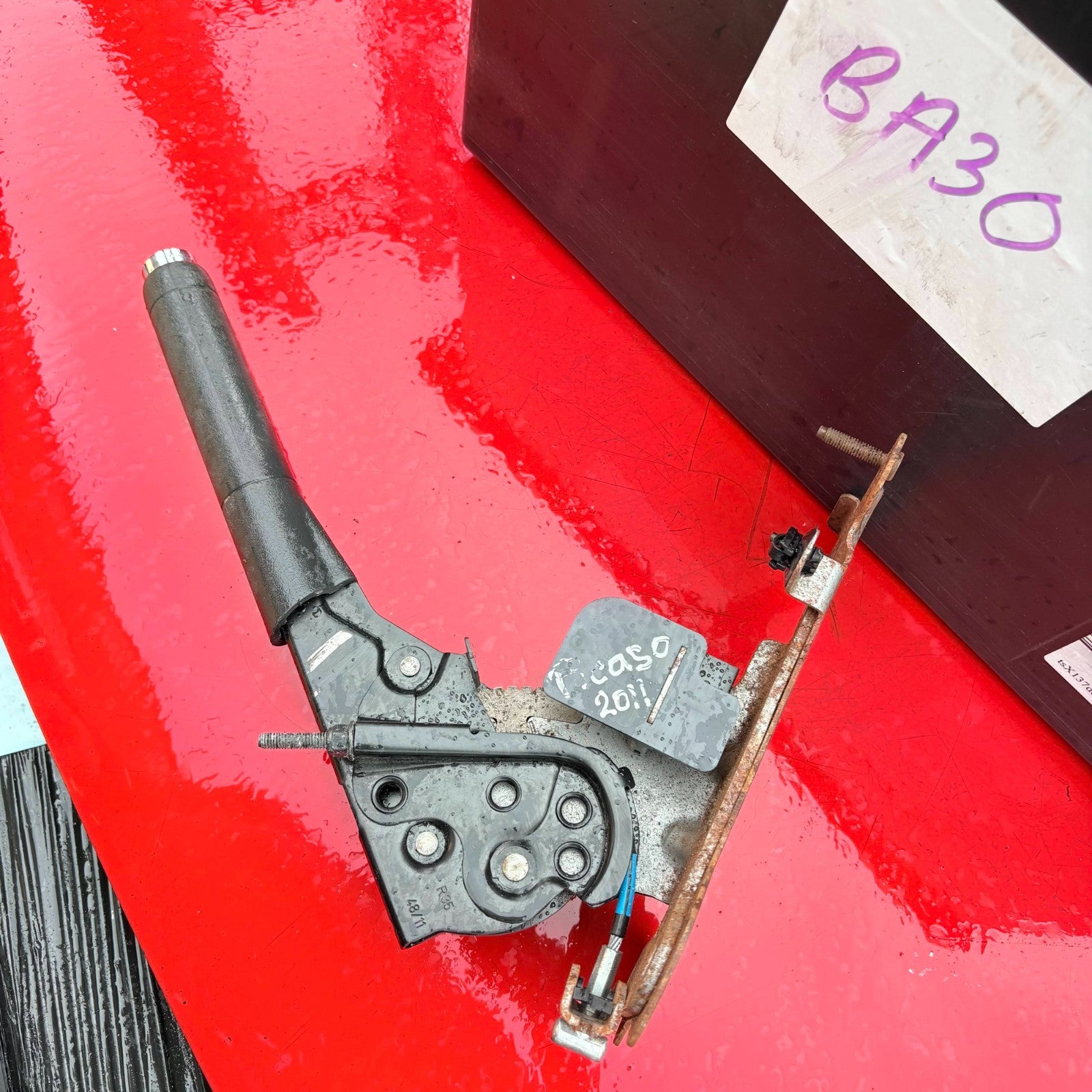 CITREON C3 PICASSO 2011 HANDBRAKE LEVER 96760387ZD