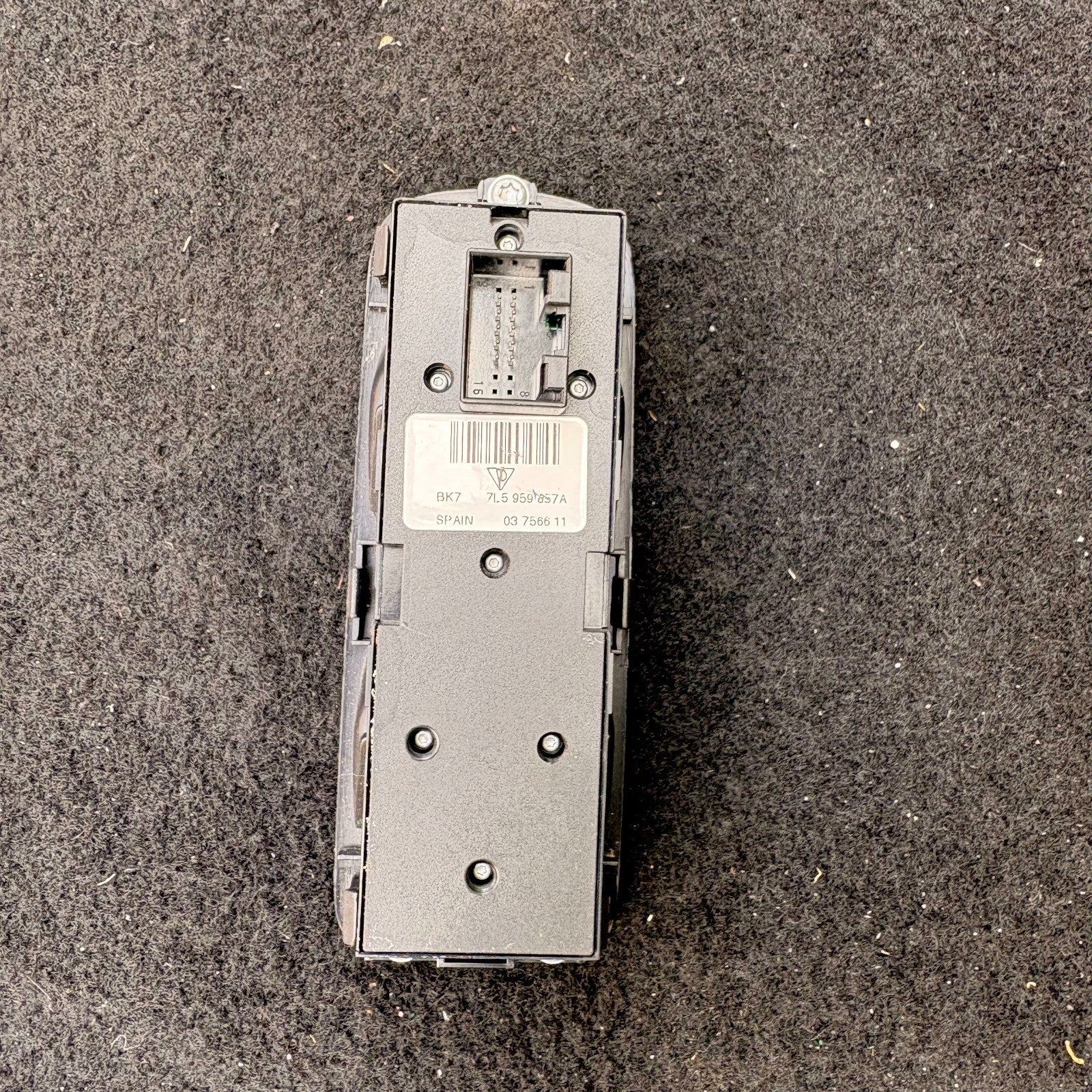 PORSCHE CAYENNE 955 957 02-10 DRIVERS MASTER WINDOW LOCK SWITCH 7L6959855B