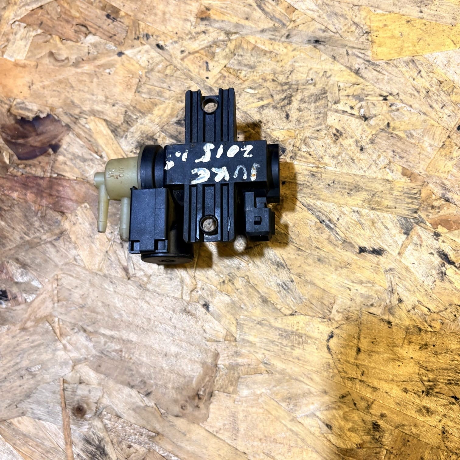 Nissan Nv200 1.5 Vacuum Solenoid Valve 8200790180 2015