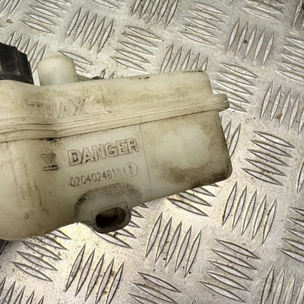 Citroen Xsara Picasso Brake Fluid Reservoir Bottle 0204024818 1654016 2004-2011