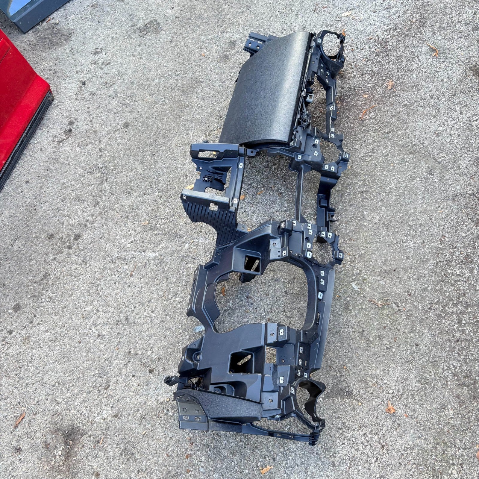BMW MINI COOPER 2008 LOWER DASHBOARD PANEL FRAME COMPLETE