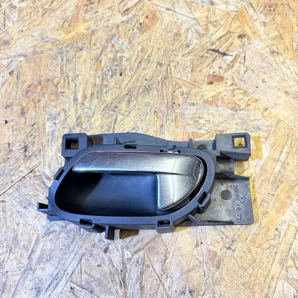 PEUGEOT 407 2008 Rear Left Inner Opening Handle 100187387