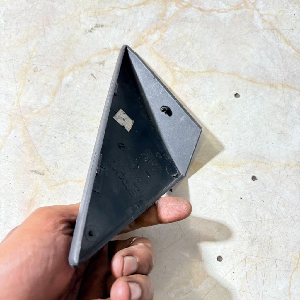 SMART FORTWO Convertible 0000982 DNW12548 Rear Right Wing Moulding