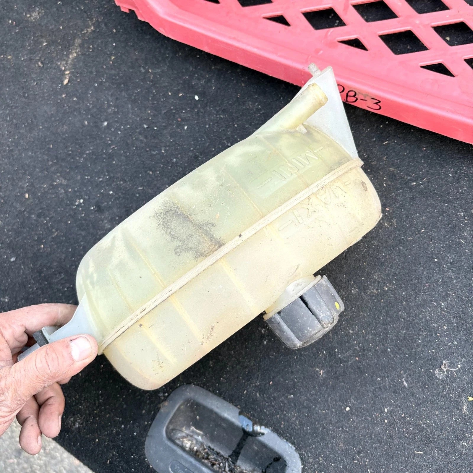 VAUXHALL VIVARO 2001-2006 COOLANT EXPANSION TANK RESERVOIR BOTTLE 770312900
