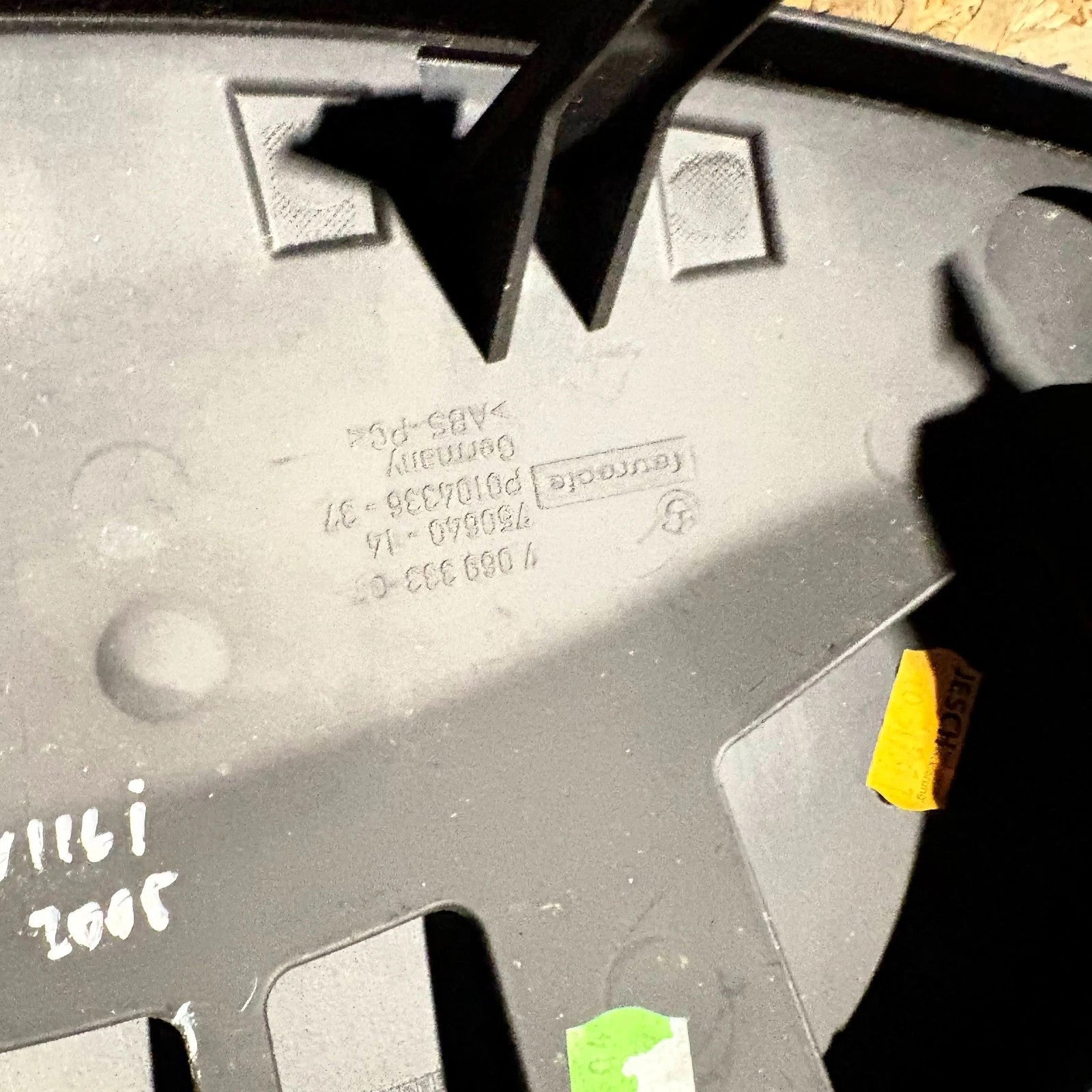 BMW 1 Series E87 5 Door 2004-2007 Speedometer Cluster Dash Top Trim 7069333