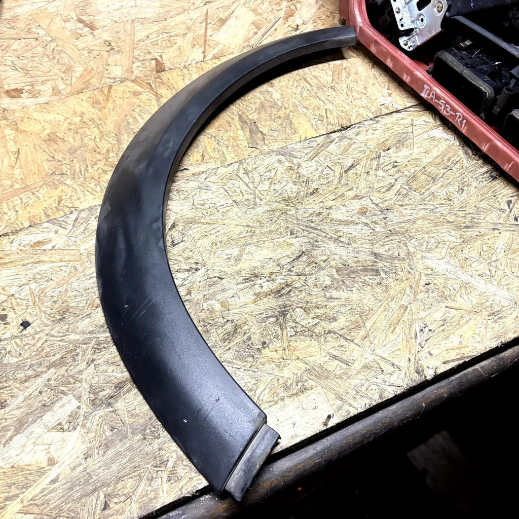 VOLVO S90 V90 LEFT REAR SIDE WHEEL ARCH COVER MOLDING TRIM
