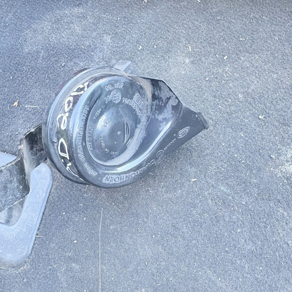 PEUGEOT 208 GTI HORN SIGNAL 2013 A046466