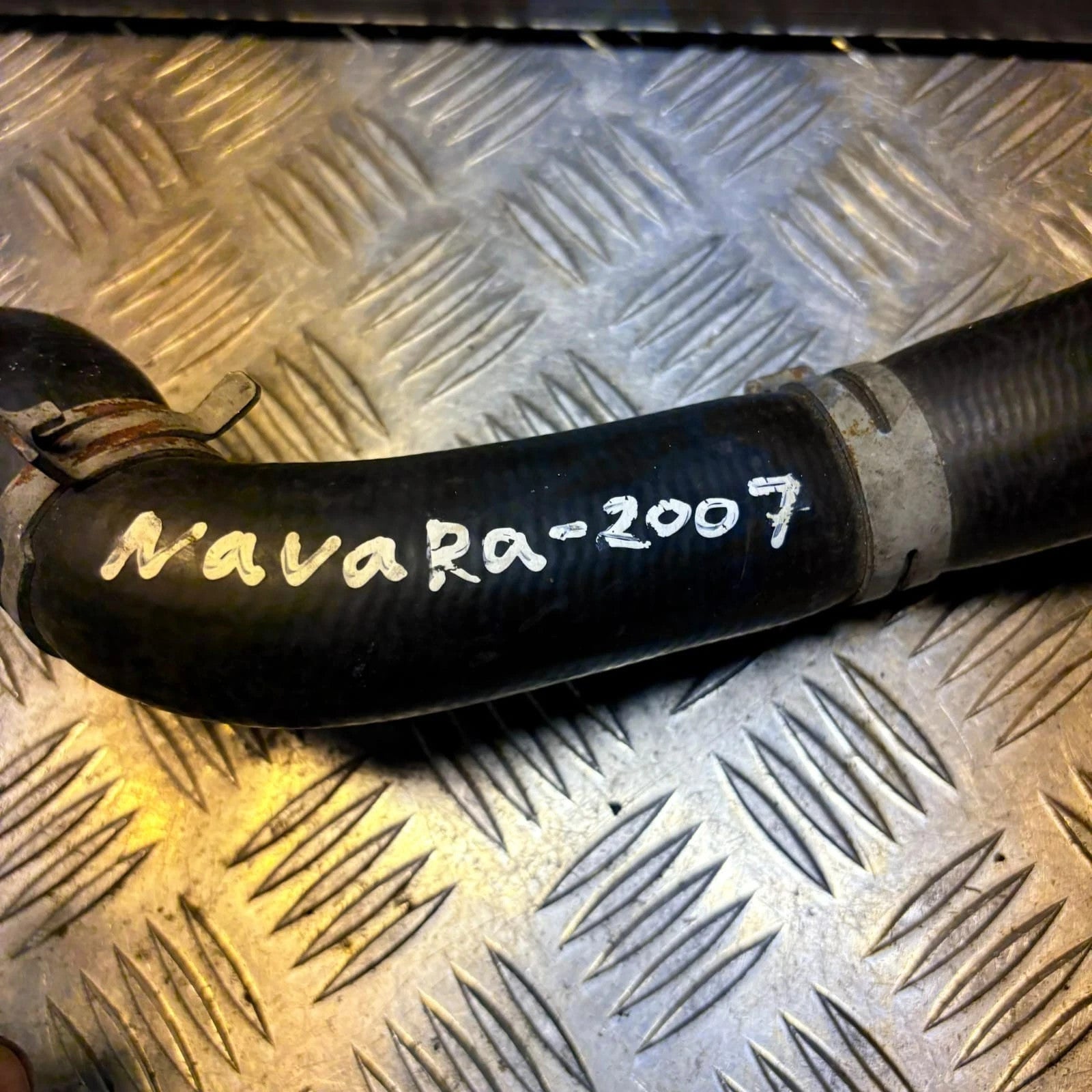 Nissan Navara D40 Pathfinder R51 Radiator Bottom Hose 21503-EB300 2004-2015