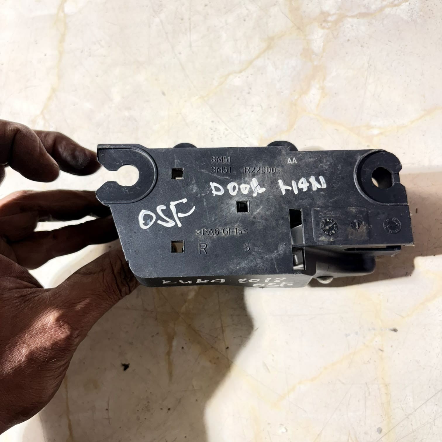 FORD FOCUS MK2 2012 OS INTERIOR DOOR HANDLE-DRIVER FRONT 3M51R22600 OSF