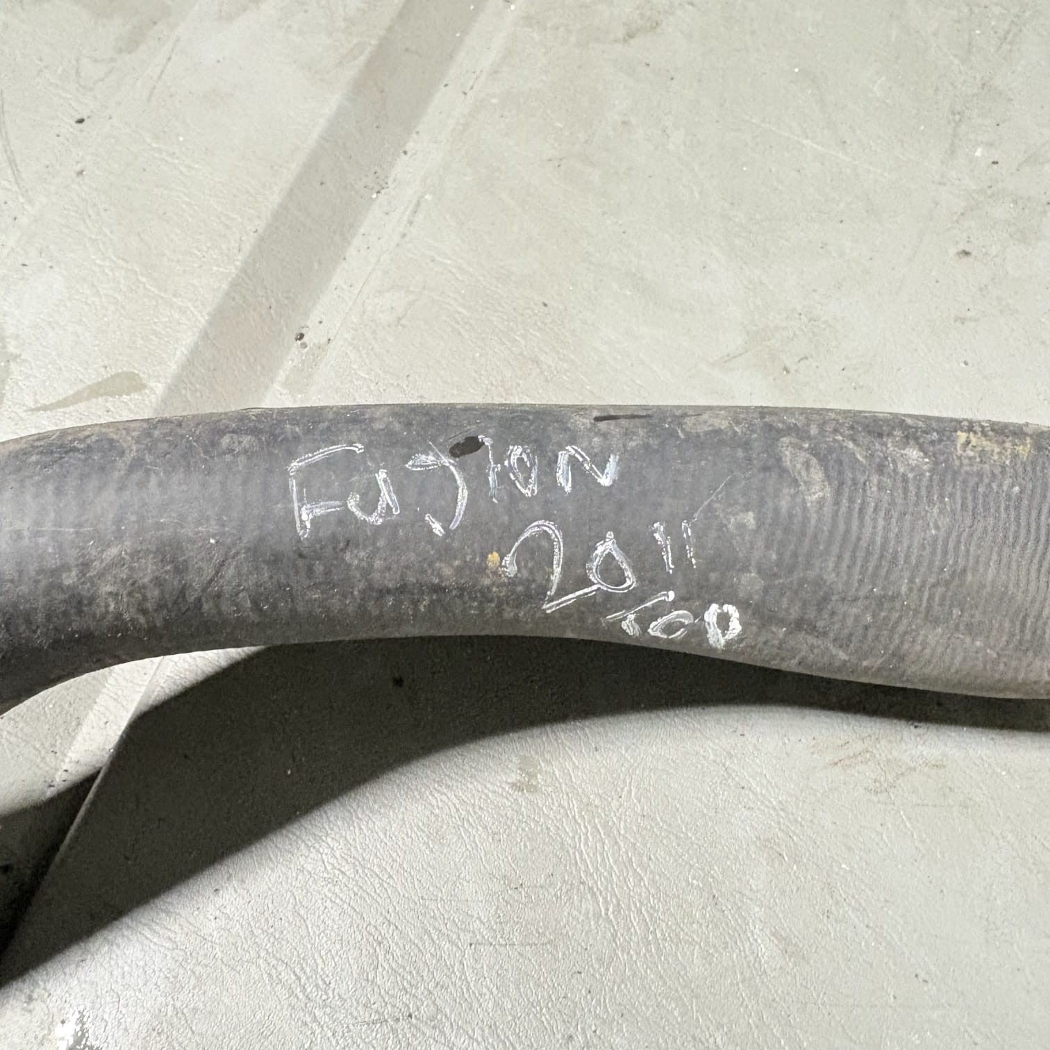 2011Radiator HoseUpper 05-2046 Gates Coolant 2S6H8B274AG 1528662 1141505 1209131