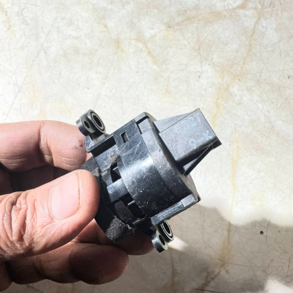 INTERIOR TEMPERATURE SENSOR FOR MAZDA 3
