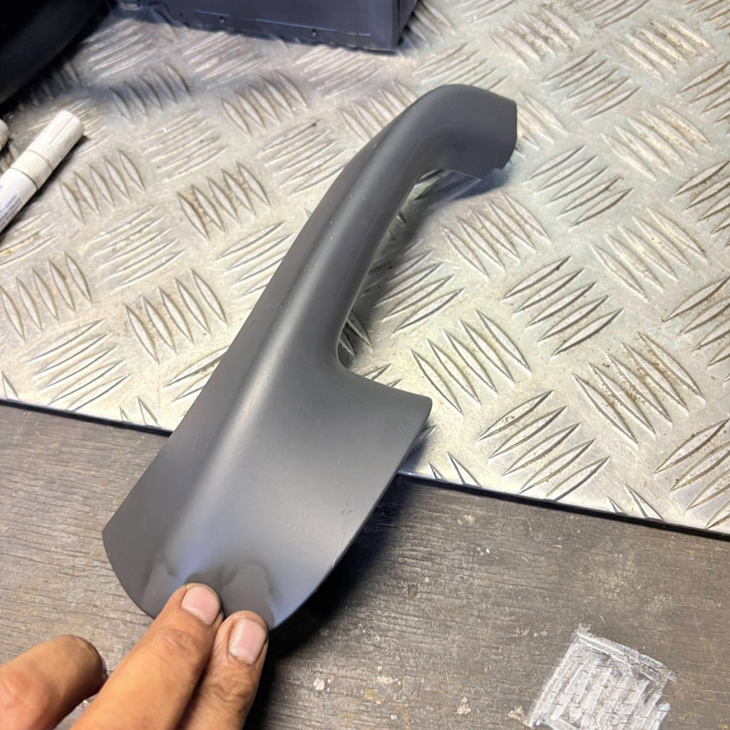 Volkswagen VW Interior Door Grab Handle 1KO 868 039