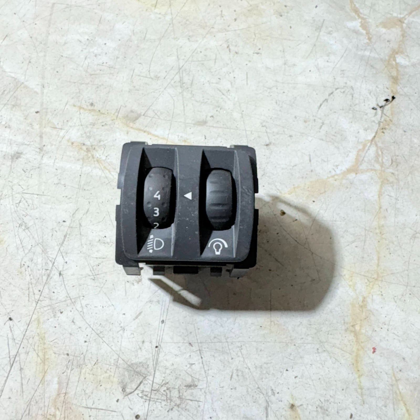 RENAULT CLIO HEADLIGHT ADJUSTER SWITCH 251900567R MK4 2012-2020