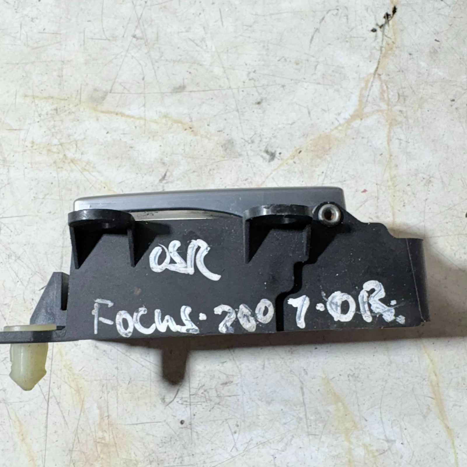 3M51R22600 DRIVER REAR INTERIOR HANDLE FOR FORD FOCUS 2007